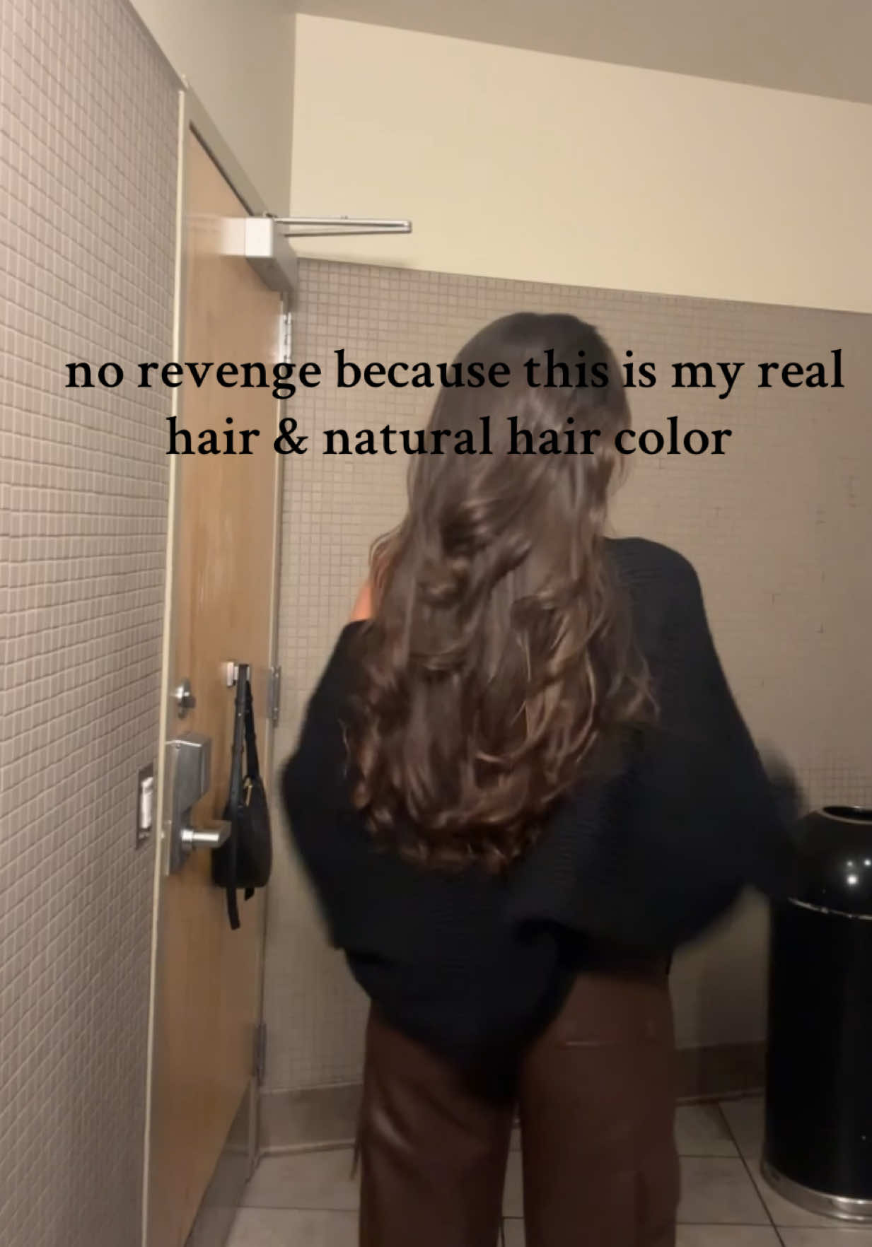 Not sure how I get it thinned out and it just keeps growing back #brunette#thickhair#longhair#brownhair 