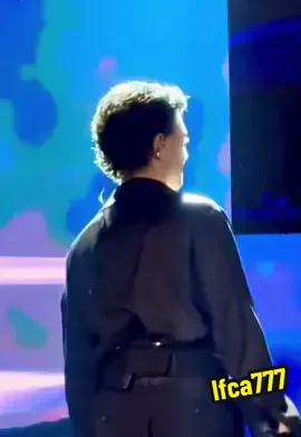 #starman #ilvolofamily #ilvolovers #ilvolomusic #ilvoloversunited #gianlucaginoble #ginoblinas #ilvolofans #sonymusicitaly #tuttiperuno #ilvolo #abruzzoprince #trioitaliano #italia 