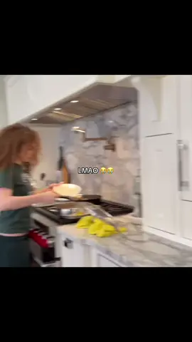 i can’t 😭 @sundaykalogeras @demitrakalogeras @Eliana Kalogeras @Noah Risling @patrishakalogeras #fyp #viral #xzyabc #zyxbca #elianakalogeras #sundaykalogeras #demitrakalogeras #noahrisling #thekalogerasisters 