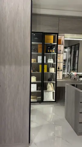 My new dressing room 🤍🪄 #اكسبلور #الرياض #اكسبلورexplore 