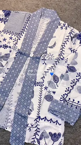 nemu juga batik biru yang looknya tu elegant🫶🏻💙 #batik #batikmodern #batikwanita #batikaesthethic #batikindonesia #batikcantik 