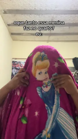 canta rouxinol KAJJAJAJAKA NÃO AGUENTO ESSA MÚSICA #cinderela #humor #viral #pov #fy 