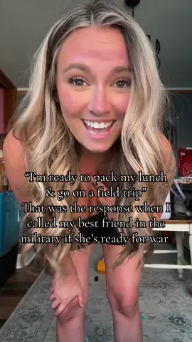 Me: shaking in my boots. Her: packing a lunch like it’s a field trip 💅 @Hannah That’s my best friend 🇺🇸💥 #MilitaryBaddie #BestieGoals #ReadyForWar