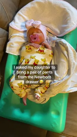 She only has 3 pairs at the moment (didn’t know gender)🤣 but they didn’t look that bad once rolled. #Newborn #June #37Weeks #6Pounds #BabyGirl #Lol #JuneBaby 