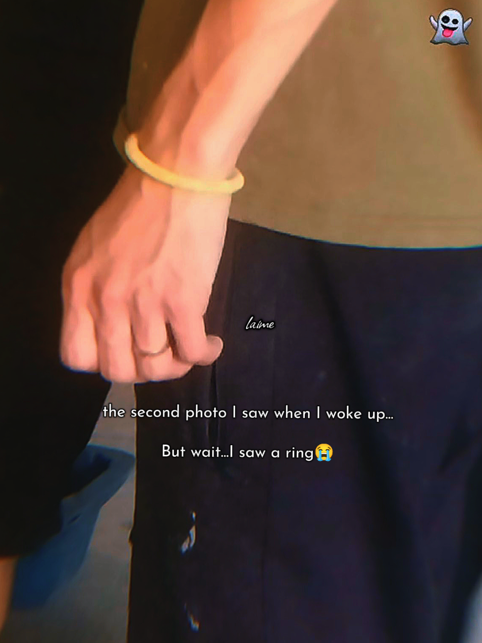 The post claims it’s Yibo, and the outfit does match what he’s wearing in the first photo. Also the arm 'for me' is Yibo. But of course, we didn’t see the face . so delulu responsibly😁 #WangYibo #BJYX #BJYXSZD