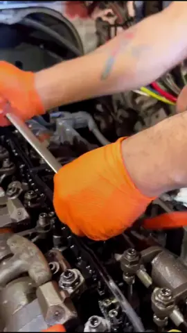 DD15 Cylinder Head Replaced - Increase Your Truck Longevity and Efficiency  DM or Call 416-880-6054 for more details! #cylinderhead #valveadjustment #fyp #freightliner #dd15 #dd13 #volvotruck #mack #kenworth #truckrepair #dieselmechanic #toronto #montreal #caledon #bolton #brampton #orangeville #vaughan #mississauga