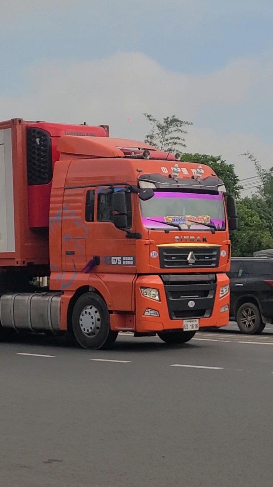 Một em siêu phẩm đến từ bên kia biên giới #xedaukeo #sitrak #xecontainer #xuhuong #fypシ゚viral #nghetaixe #laixeantoan 