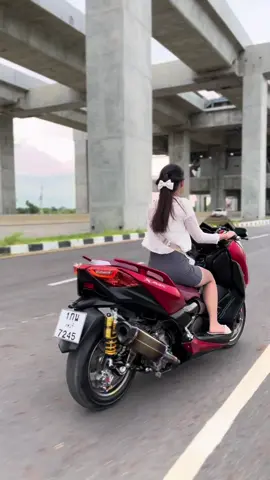ตามหาเวฟทรงเชงค่ะ🤣#ผู้หญิงขับxmax300💕🛵💨 #xmas #xmaxดิว่ะ #xmax300thailand #xmax300แต่งสวย #ลพบุรีไม่ได้มีดีแค่ลิงนะจ๊ะ🙈 #ลพบุรีหวานเจี๊ยบ 