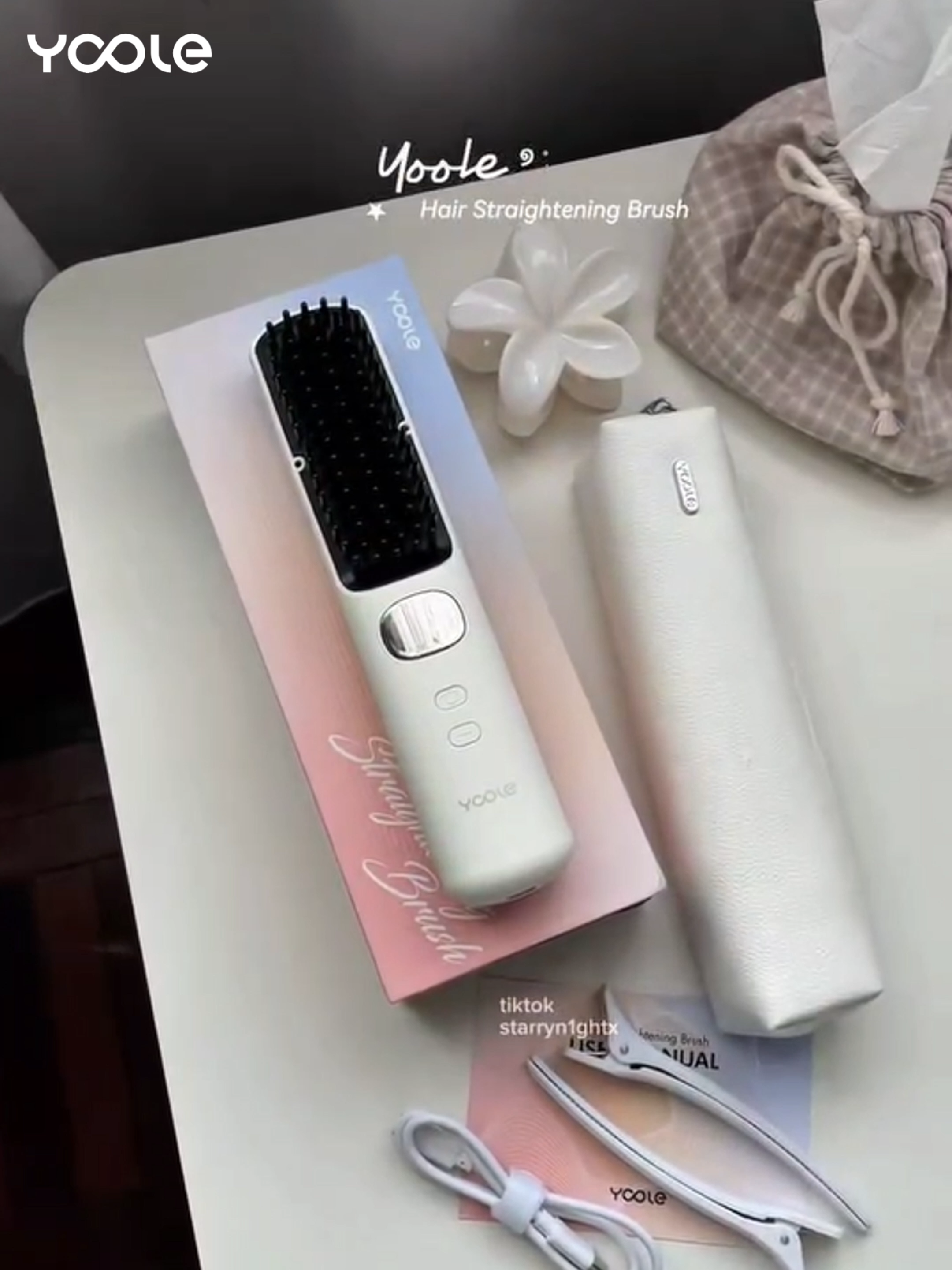 Your Hair’s New Bestie! 💗 Meet the viral Yoole Cordless Hair Straightening Brush — ✨ Over 30 million plasma ions for smooth, frizz-free shine. 📦 Only 280g, light & travel-ready. 🔋 Cordless & rechargeable — lasts up to 20 minutes! 💇‍♀️ Straighten, curl, flip bangs, add volume — all in one tool! Ready to slay your hair game anytime, anywhere 💨💁‍♀️ ➡️ Tap to shop & glow up ✨ #YOOLEMalaysia #yoolehairdryer #YooleLive #PaydayDeals #TikTokSpecial #YooleMY #LiveShopping #paydaysale #haircaremusthaves #yoole #Yoolemy #straightener #yooleyourlife #Yoolemalaysia #Yoolelive #taro #straighteningbrush