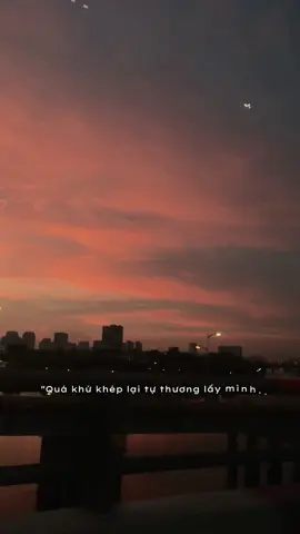 Tự thương lấy mình sau những năm tháng thương ngườiiu 🖤