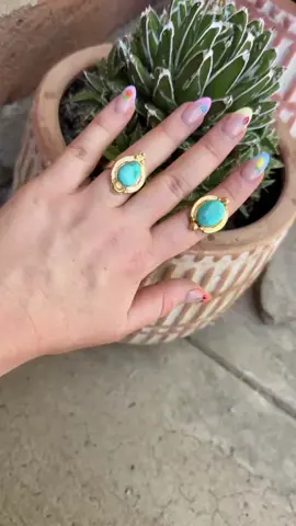 Ring ring ring ☎️ we've got some new pieces in store for you! #nizhonitradersllc #sterlingsilverjewelry #navajojewelry #turquoisejewelry #handmadejewelry 