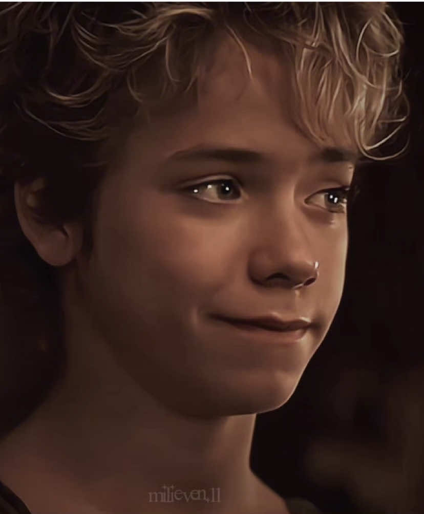 the lyrics…. #peterpan #peterpan2003 #peterpanandwendy #jeremysumpter #rachelhurdwood 