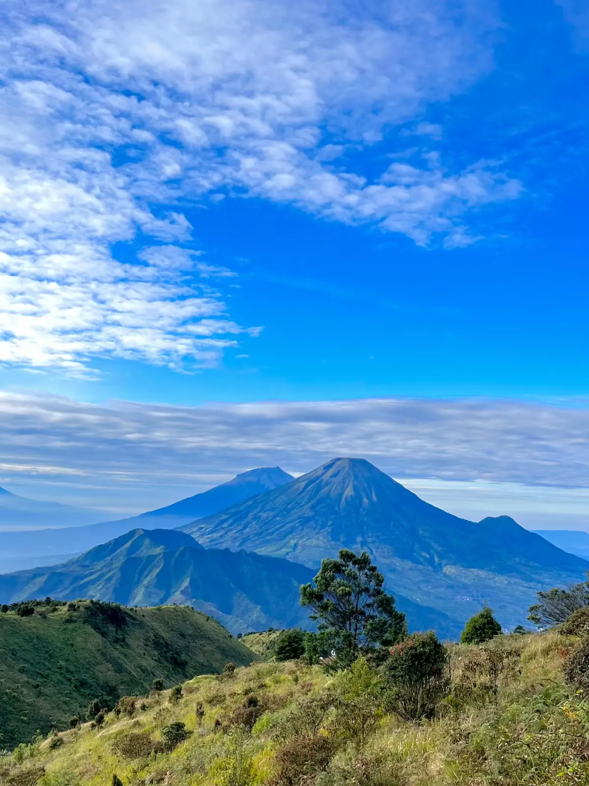 selanjutnya with u #prauviapatakbanteng #prau #praumountain #pendakigunung 