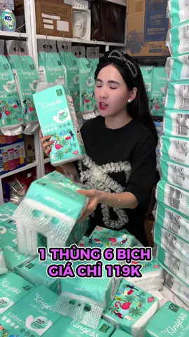 Khăn giấy rút treo tường tiện lợi có tặng kèm móc treo, giá ưu đãi và freeship #khangiay #giayan #giadungtienich #giadungnhabep #khangiayrut #khangiaytreotuong #muataitiktokshop 