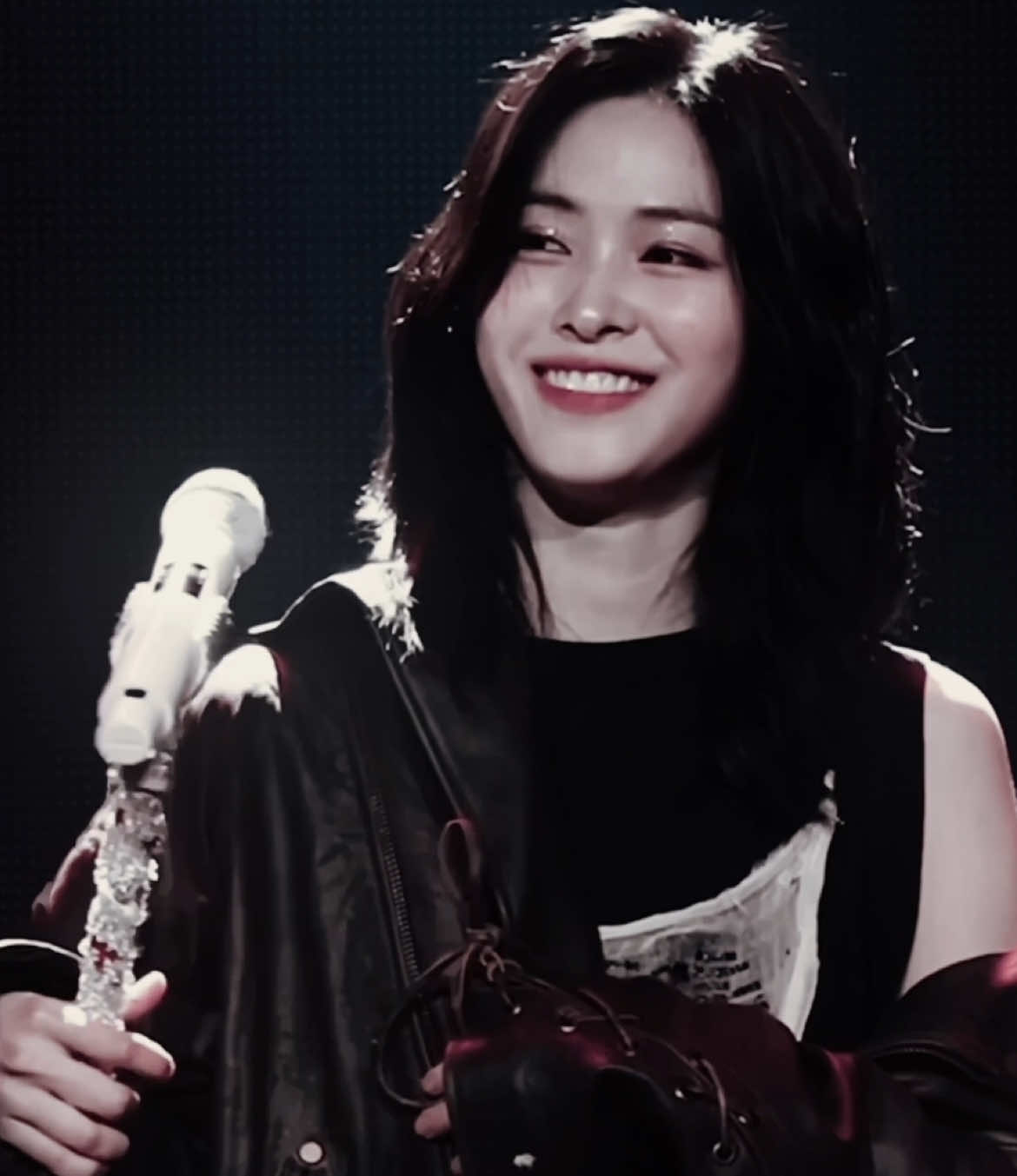 mitsuki is ryujin confirmed!! || this is niche to me because i said so 😝✌🏾┆#RYUJIN #itzy #tgiwiiwagaa #edit #viral #gwbg #xyzbca #itzyedit #ryujinedit #ryujinitzy 