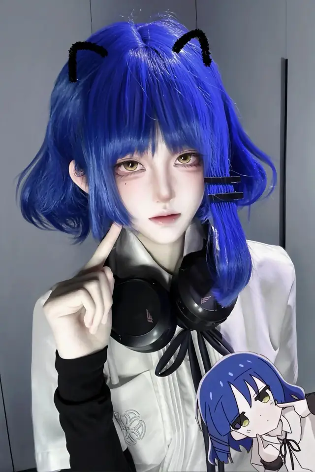 repost #bocchitherock #ryoyamada #cos #cosplay #douyin #douyin抖音 #fyp #ahaya #ahayanewera #feyyaja 