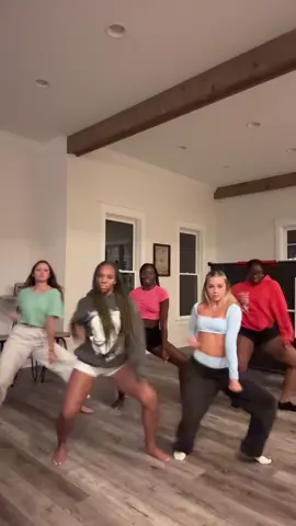 a little dancey for you #fypシ #creatorsearchinsights #dance #fypシ゚viral #dancer 