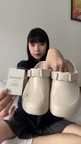 đôi này phải xứng đáng clip voice liên tục 1p rưỡi k ngừng 🦭🎧 #ugckieulinh #Shondo #ShondoVietNam #sandal #comfortable #friends 