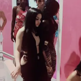 shes so powerful in black holy | sc: @DE. | ac: @𝙖𝙪𝙙𝙞𝙤𝙨⚽️  #LoveIsland #loveislandusa #hudaloveisland #fyp #fypシ #foryoupage 