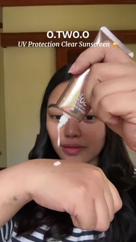 trying the new sunscreen from @O.TWO.O MAKEUP PH  #otwoo#otwoophbeauty #sunscreeen #otwoosunscreen