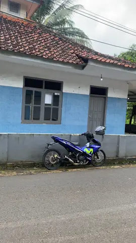 🆗🆙#mxmalaystyle🇲🇾 #mxkingmalaysiastyle #dayeuhluhur24jam #danapelajar🤙 #foryoupage #exciter #y15zr #mxkingsoloraya🔥 #mxking150 #mxkingv1 #sniper150 #lewatberandafyp #slmhd #kapaloleng 