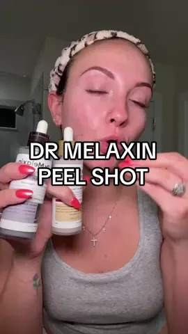 When I first started using this soo much skin would bead off and over time and repeated use it’s been less and less 👏🏼 I use it once a week and swear by it!!! #peelshot #drmelaxin #drmelaxinpeelshot #dryskin #exfoliator #glassskin #skincare #skinhacks #tiktokshopcreatorpicks #tiktokshopmusthaves #dealsforyoudays 