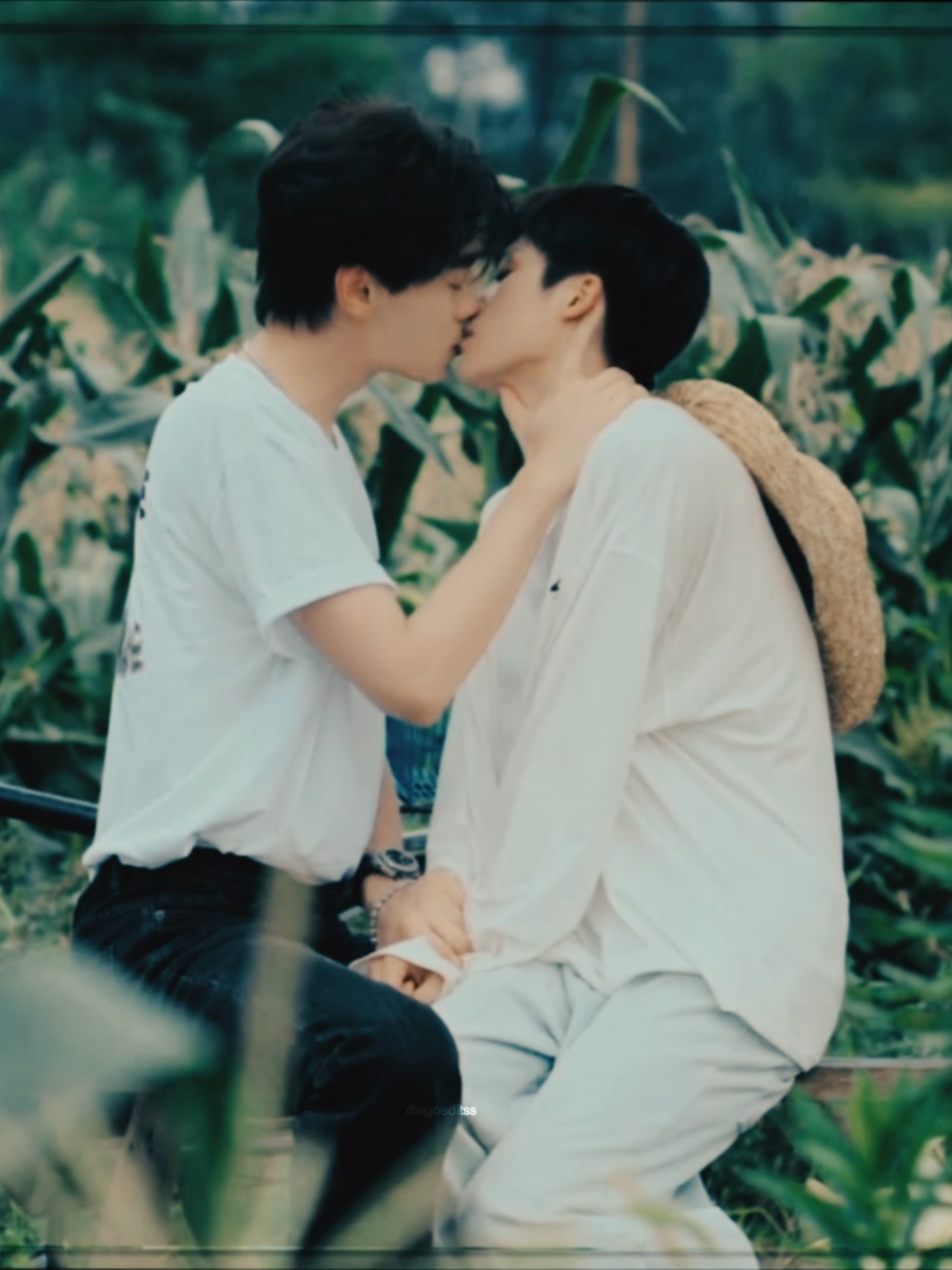 for you, who fell first? 🥹🫶😿 #revengedlove #revengedlovebl #cbl #chicheng #chineseblseries #tianxuning #boyslove #bl #aftereffects #mlm #dramakorea #blcouple #edits #smash #abs #velocityedit #papichulo #tianxuning #ziyu #blchina #guochengyu #revengedloveedit #revengedlove #chinesebl