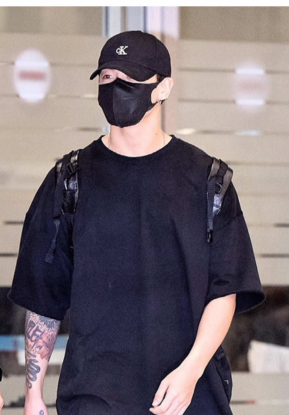 Pesona black style AirPort sangat keren banget #jeonjungkook #army #jungkook 