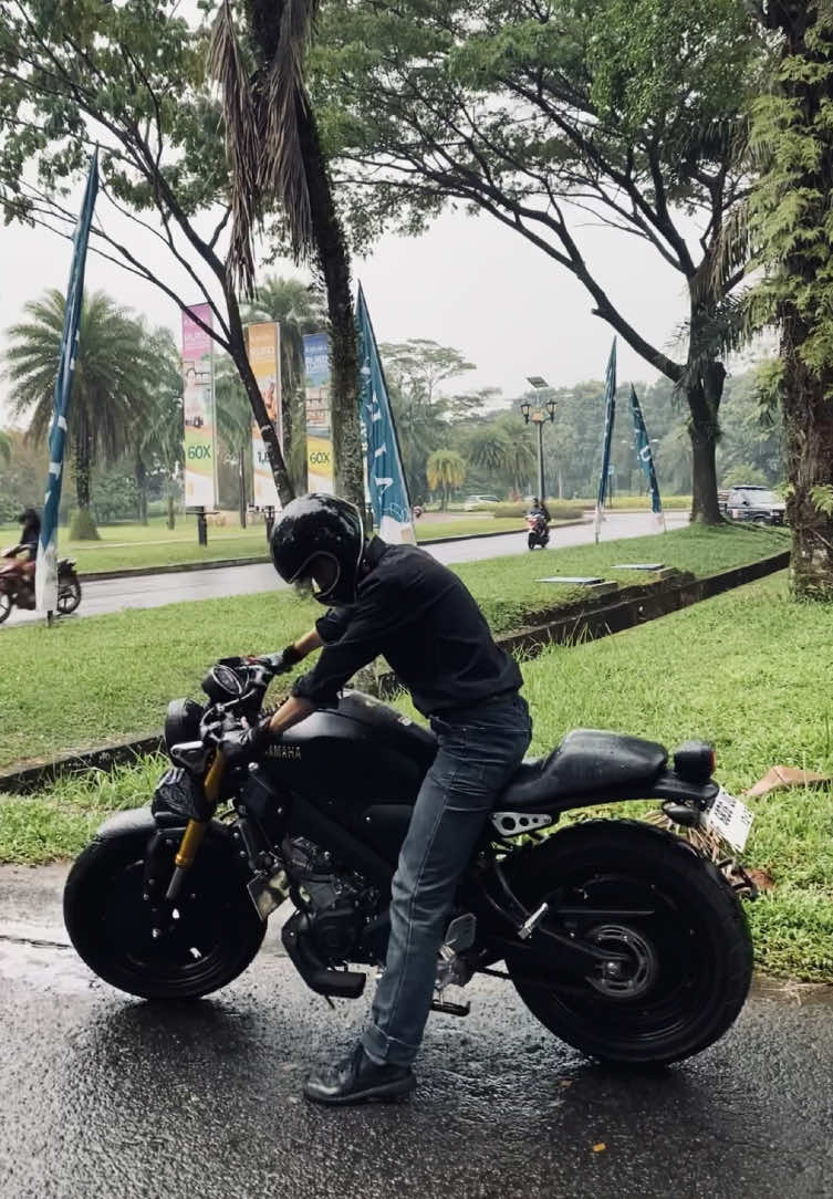 #xsrcaferacer #Chiro🏍️ 
