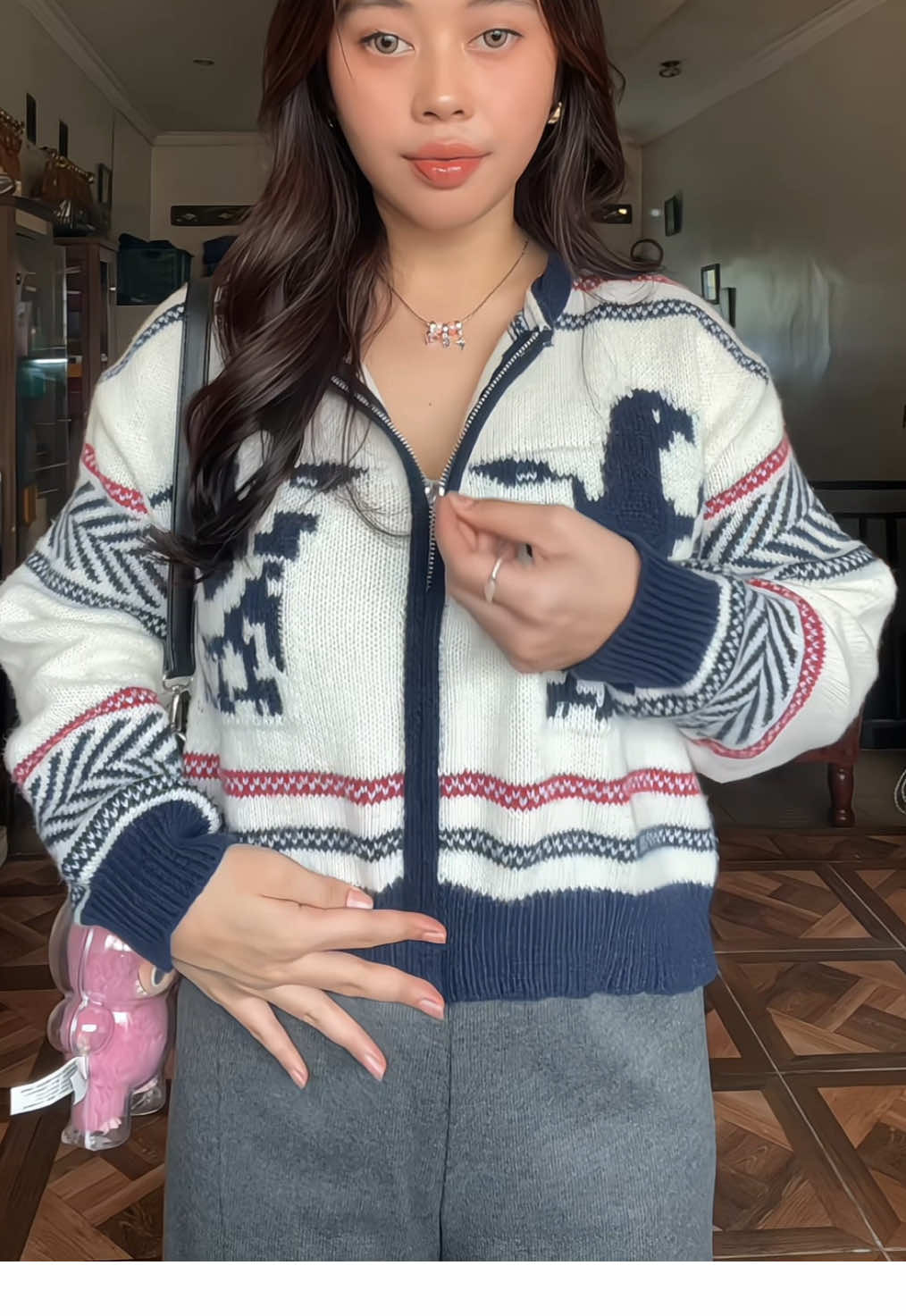 cardigan tebal 100k! so far tidak gatal, tidak bau, tidak gerah! trust me nyaman sekali!💫 . #fyp #fyppp #cardigan #cardigantebal #cardiganmurah #outfitinspiration #outfitpinterest 