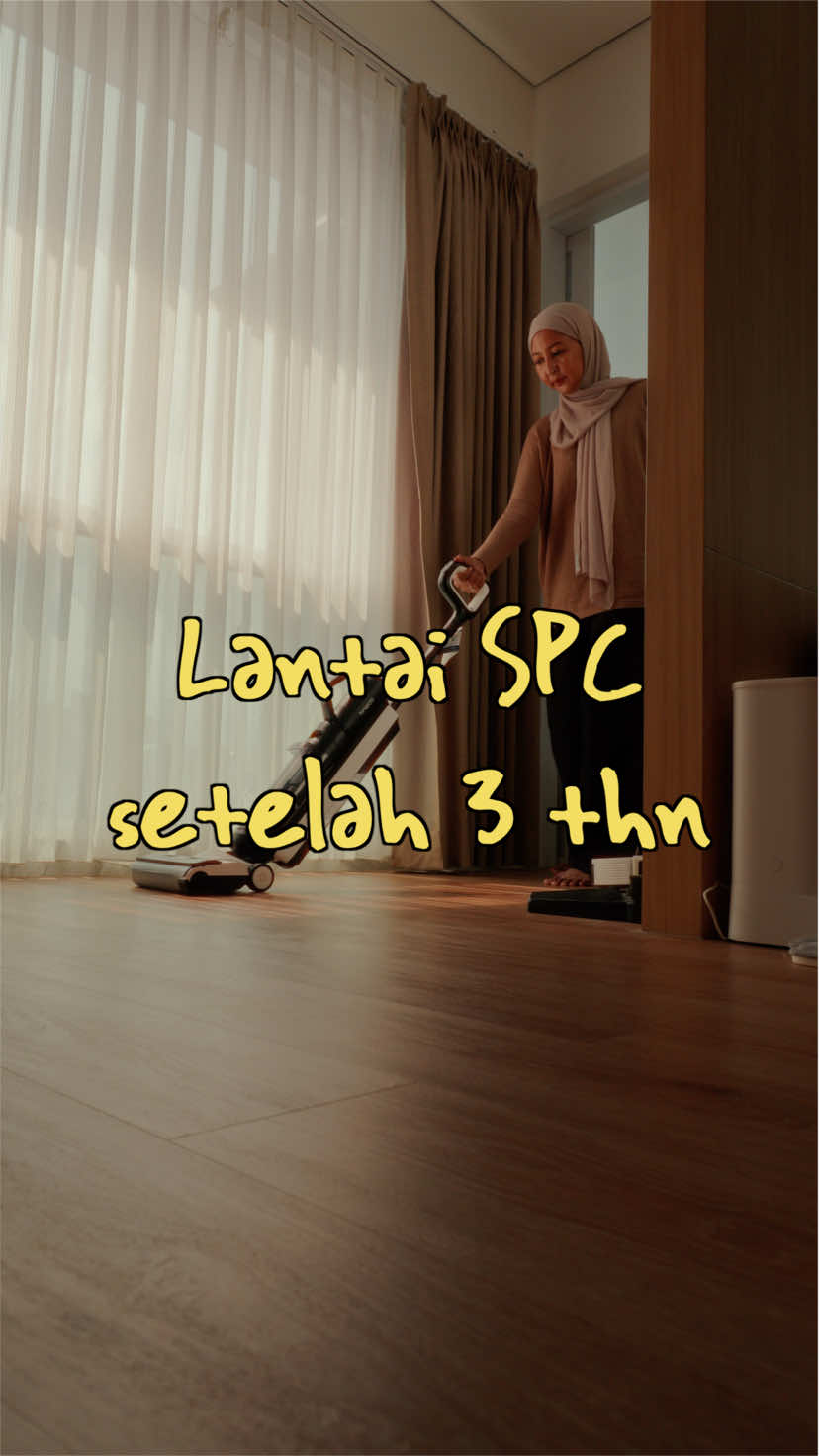 lantai SPC gak akan rusak kalo dari awal pemasangan bener tekniknya. Kamar Budhe ini udah 2 taun lebih dan pas diinget-inget malah hampir 3 taun ga ada tuh yg boncel, rusak, geser. ini pake SPC @TACO GROUP OFFICIAL ACCOUNT #fyp 