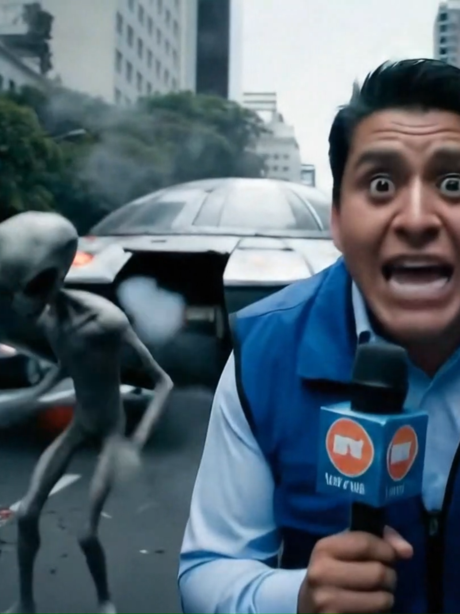 Cae O.V.N.I en Peru 👽#paratii #fyp #foryoupage #fypシ゚ #tik_tok #viralvideos #memestiktok #peru🇵🇪 #humor #fypp #paratiiiiiiiiiiiiiiiiiiiiiiiiiiiiiii #ovni