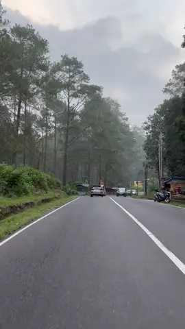 Vibes lembang Bandung  #bandung #bandungvibes #jelajahbandung #fyp 