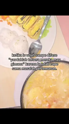 🙂 #fyp #4u #foryoupage #bismillahfyp #lewatberanda #trend #pertemanan #cape #sad #