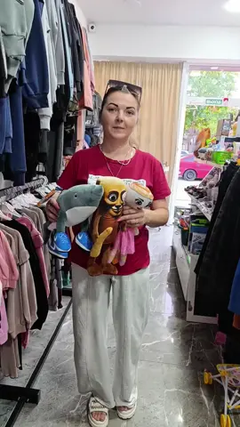 подскажите имя персонажа 