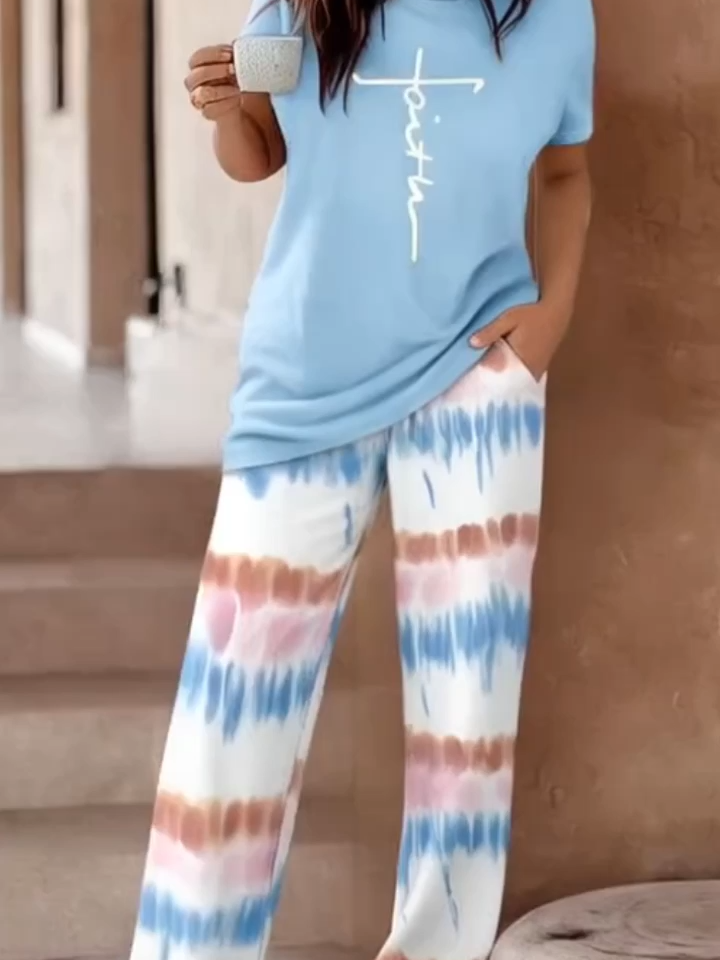 🌸Floral & ombré vibes for summer! 🌸☀️ This 2-piece set is a must-have for effortless chic. 😊#SummerOutfit #FashionSet#OOTD#FashionTrend#SummerFashion#ChicStyle#TikTokFashion#OutfitInspo#2PieceSet#MatchingSet#FloralFashion#OmbreStyle#SummerVibes#CasualChic#VacationOutfit#AffordableFashion#TikTokMadeMeBuyIt