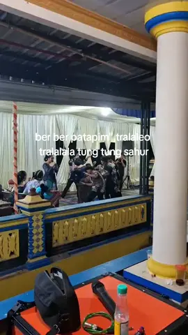 lagu anopeli😂😭😭 #tungtnungtung #tralaleotralala🥵 #fyppppppppp  #berberpatapimmmm #wonogiri24jam 