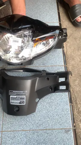 Batok Kepala Set Lampu Revo Absolute #batokrevo #batokrevoabsolute #revoabsolute #revoabsolute110 #hondarevo #hondarevoabsolute #reflektorrevo #lampurevo #keranjangkuning #racuntiktok #racunshopee #racunintiktok #racuntiktokshop #fyppppppppppppppppppppppp #fypage #fypシ゚ #foryourpage #xyzbca #xybca #batokmotor 