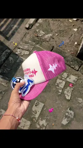 pinkk #topi #topijaring #topitrucker 