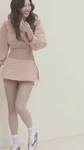 NAYEON FANCAM || İstek:@࡛ ࣪ 𝐕α𐓣𝗂ᥣᥣα 🍥〡⌗𝟏𝟐𝗯 @Li🐭sa||gtt // #blimy_chocolate #nayeon #fancam #rosekittyw0 #fyp 