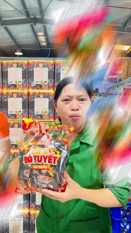 MUA 20 CHÂN GÀ BÀ TUYẾT RÚT XƯƠNG MỌI NGƯỜI NHẬN ĐƯỢC NHỮNG PHẦN QUÀ GÌ #ancungbatuyet #tamcaybatuyet #changabatuyet #duigabatuyet #doanvattuoitho #combotrian 