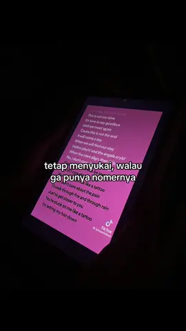 setidaknya dia tau aku hidup di dunia😔🙏🏻#relateable #crush #xyzbca #foryou #foryoupage #relatable 