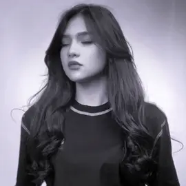 satu atau dua #davinakaramoy #davinakaramoyedit #edit #4you #foryoupage #alightmotion_edit #berandatiktok 