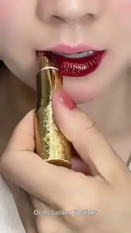 สวยมากจริงๆ! ทุกคนต้องลองลิปสติกนี้ด่วนๆ