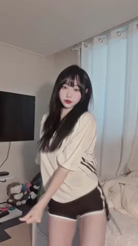 오랜만에 춤영상이야🙊  #fyp #추천 #foryoupage #fypシ゚ 