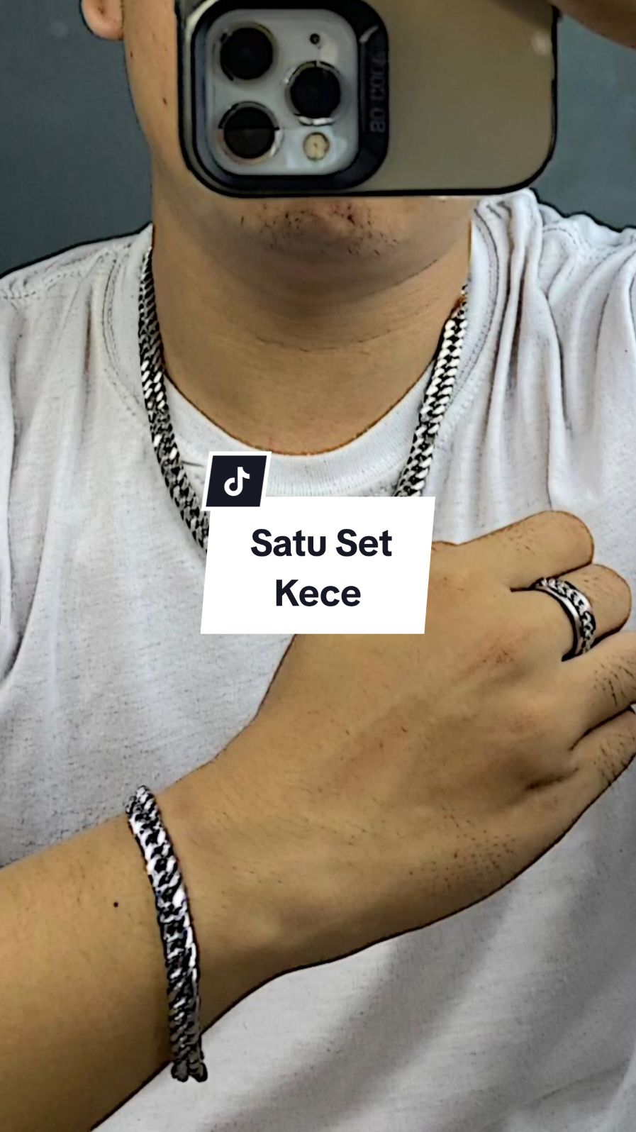 Langsung aja di co 😎  #kalung #kalungtitanium #kalungtitaniumantikarat #kalungmurah #kalungpria #kalungkekinian #fashion #anggafashion 