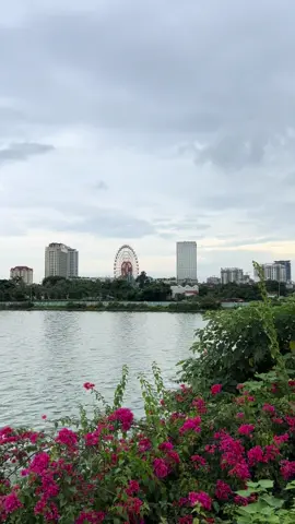 Hồ Tây chiều nay thật đẹp. Giá mà có em ở đây mình lượn 1 vòng hồ thì cont đẹp hơn… @Hà Nội Về Đêm ❤️ #langthanghanoi #hanoivedem❤️ #nhachaymoingay #xuhuong2025 #communityfest2025 #CommunityFEST2025VN 