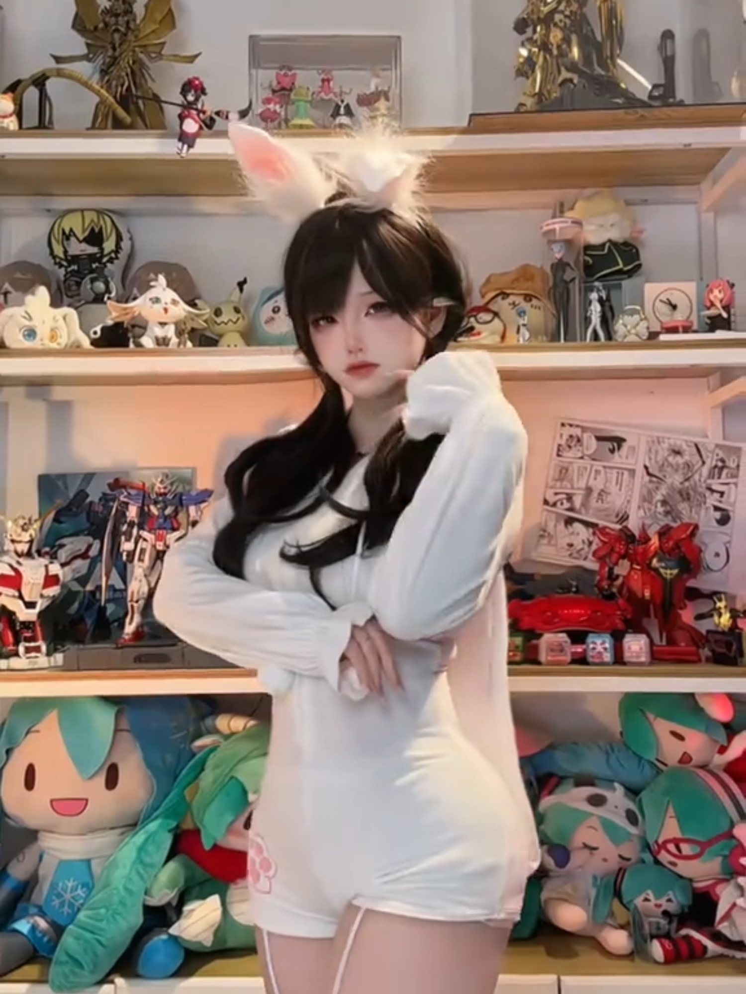 (￣^￣) #扭一扭 #肉腿 #慢摇 #蜜大腿 #嫌弃脸