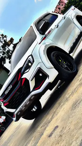 สี่ประตูยกสูงแต่งสวย #อีซูซุ #isuzu #เซลล์ขายรถอีซูซุ🚗💨 #รถแต่ง 