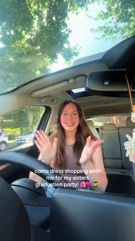 loved shopping at my favs! @hollister @H&M @Garage Clothing @Dry Goods USA @abercrombie 🤭 #fyp #foryoupage #shopping #haul #shoppinghaul #viral 